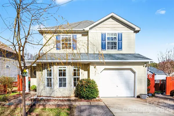 3755 Brookchase Lane, Charlotte, NC 28205