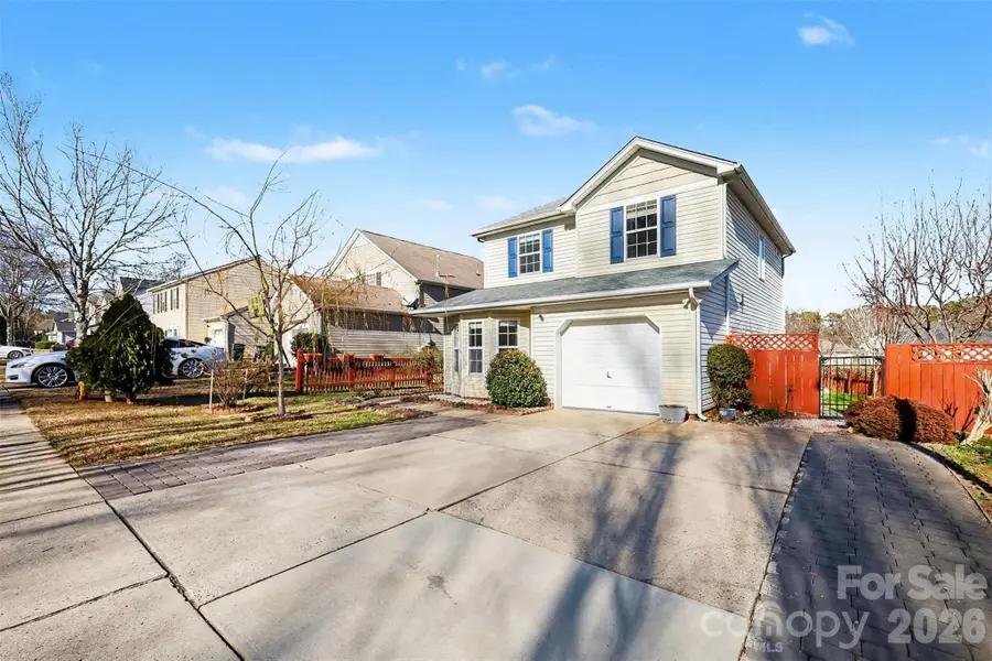 3755 Brookchase Lane, Charlotte, NC 28205 - Image #2