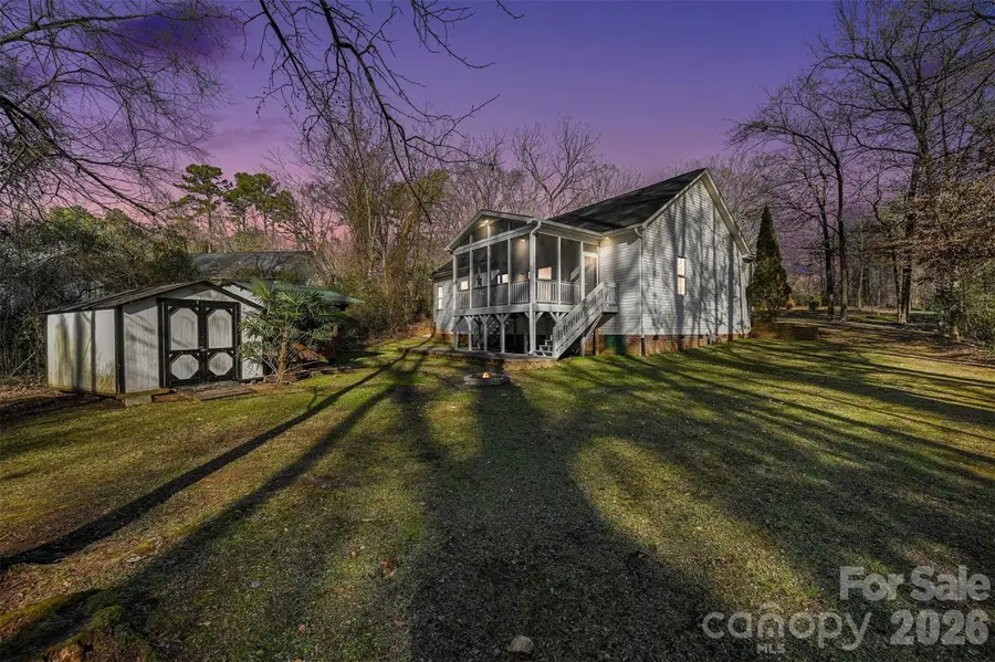 781 Woodlawn Avenue, Mount Holly, NC 28120 - Image #3