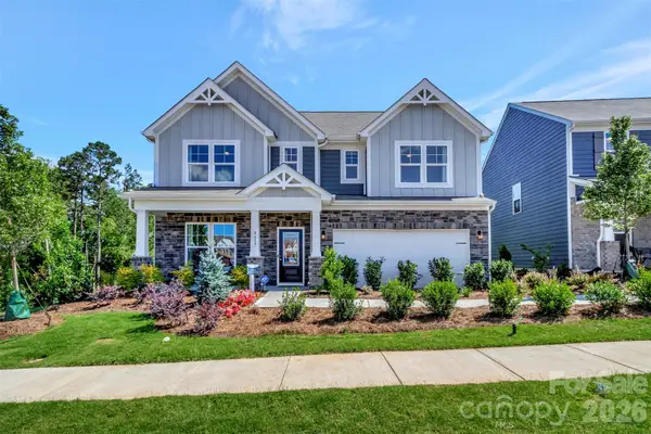 8613 Acadia Parkway, Sherrills Ford, NC 28673