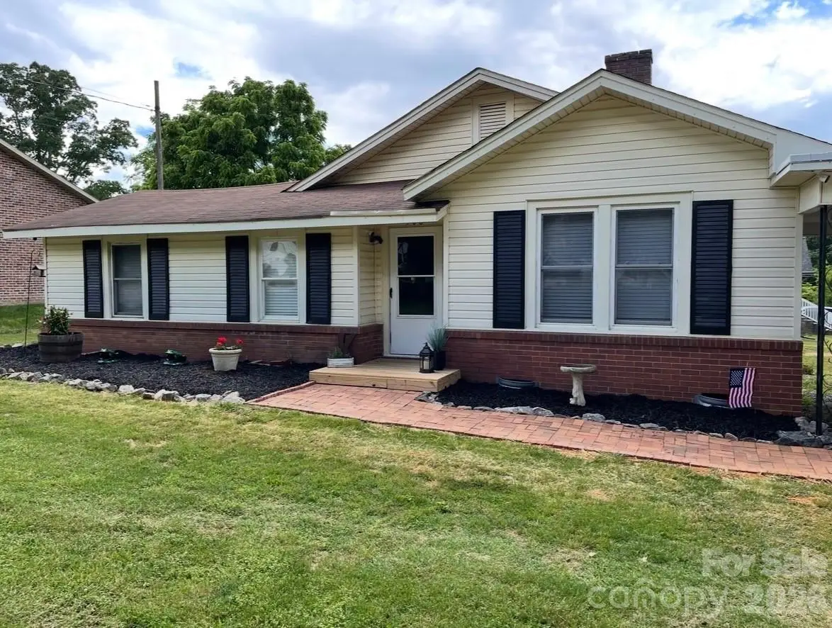 308 Salem Church Road, Lincolnton, NC 28092 - Image #1