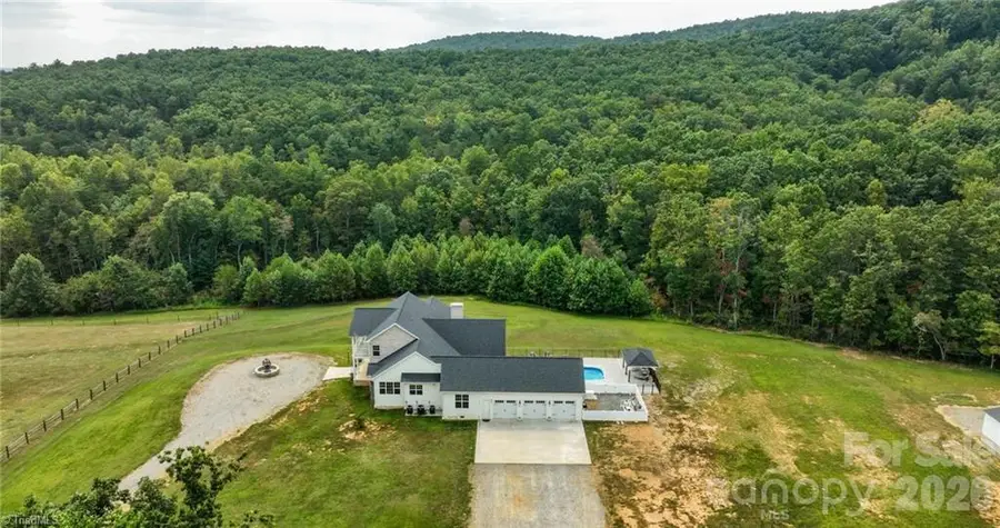 204 Violet Ridge, Lowgap, NC 27024 - Image #2