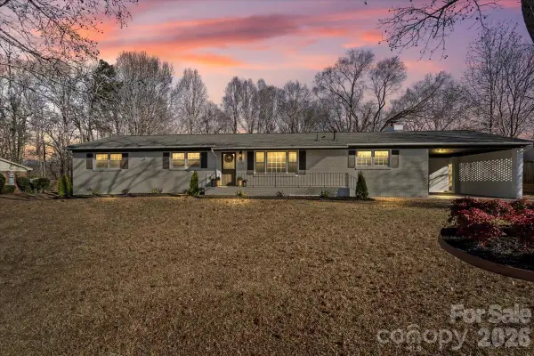 4014 Winterwood Drive, Gastonia, NC 28056