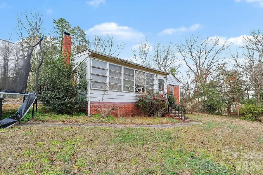 105 Shelton Circle, Wadesboro, NC 28170 - Image #2