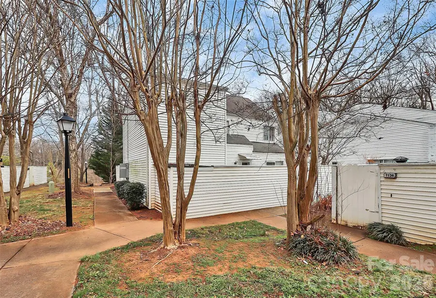 7132 Stonington Lane, Charlotte, NC 28227 - Image #2