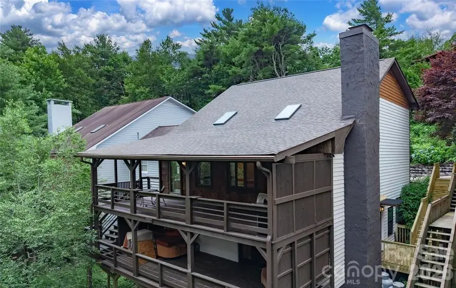 187 Pine Village Lane, Blowing Rock, NC 28605 - Image #2