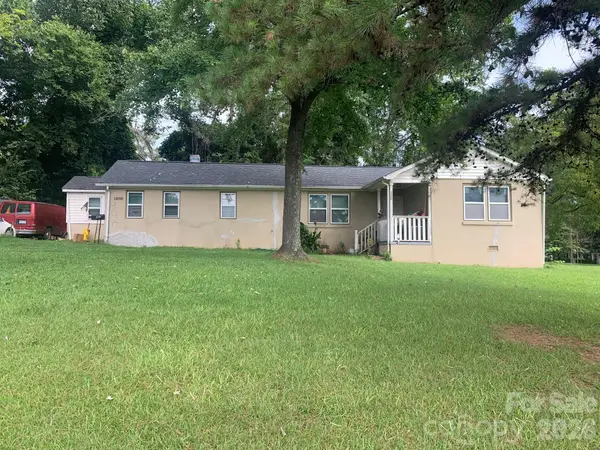 3800 Plainview Road, Charlotte, NC 28208