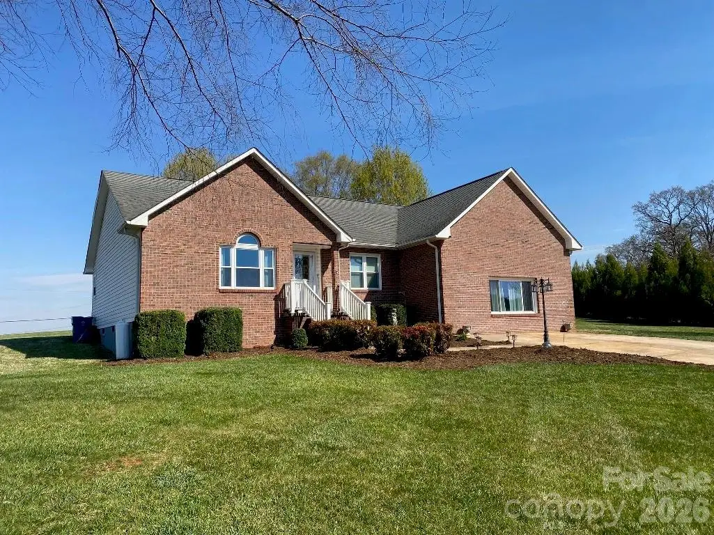 3955 Northernmistic Drive, Maiden, NC 28650 - Image #1