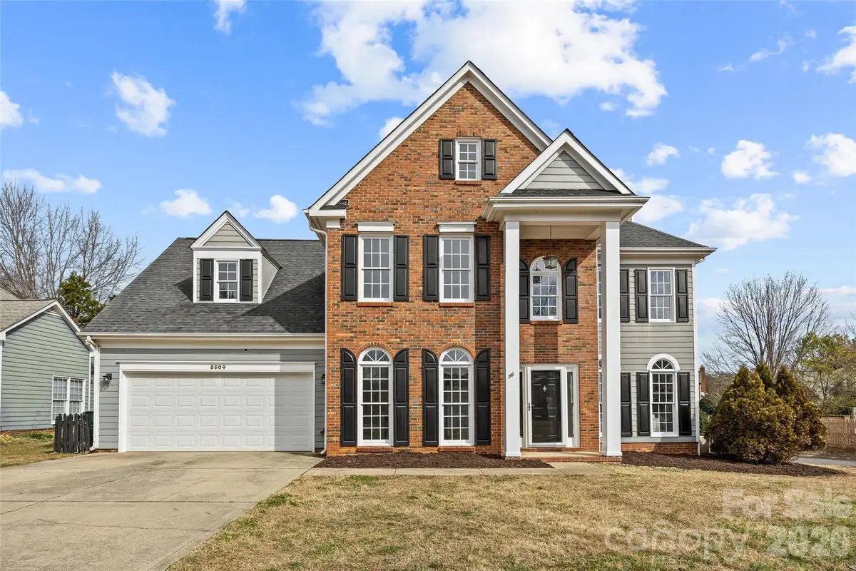8504 Tonawanda Drive, Charlotte, NC 28277 - Image #1