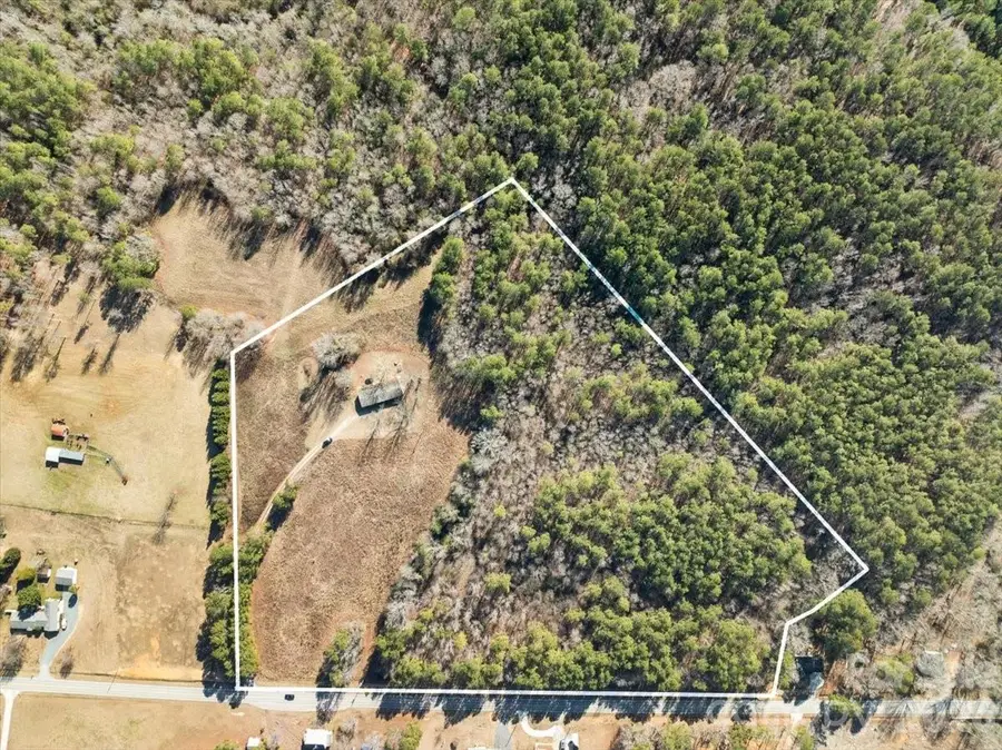 102 Dolly Moore Lane, Chesterfield, SC 29709 - Image #2