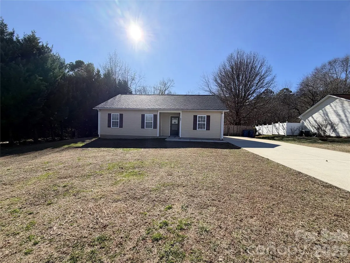 308 Springhill Lane, Maiden, NC 28650 - Image #1