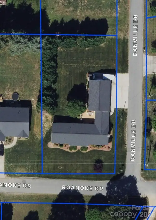 6443 Roanoke Drive, Kannapolis, NC 28081