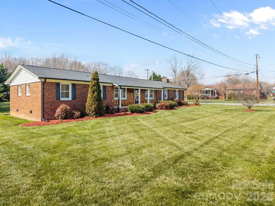 6443 Roanoke Drive, Kannapolis, NC 28081 - #2