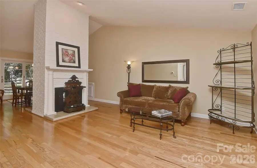 10118 Sardis Oaks Road, Charlotte, NC 28270 - Image #3