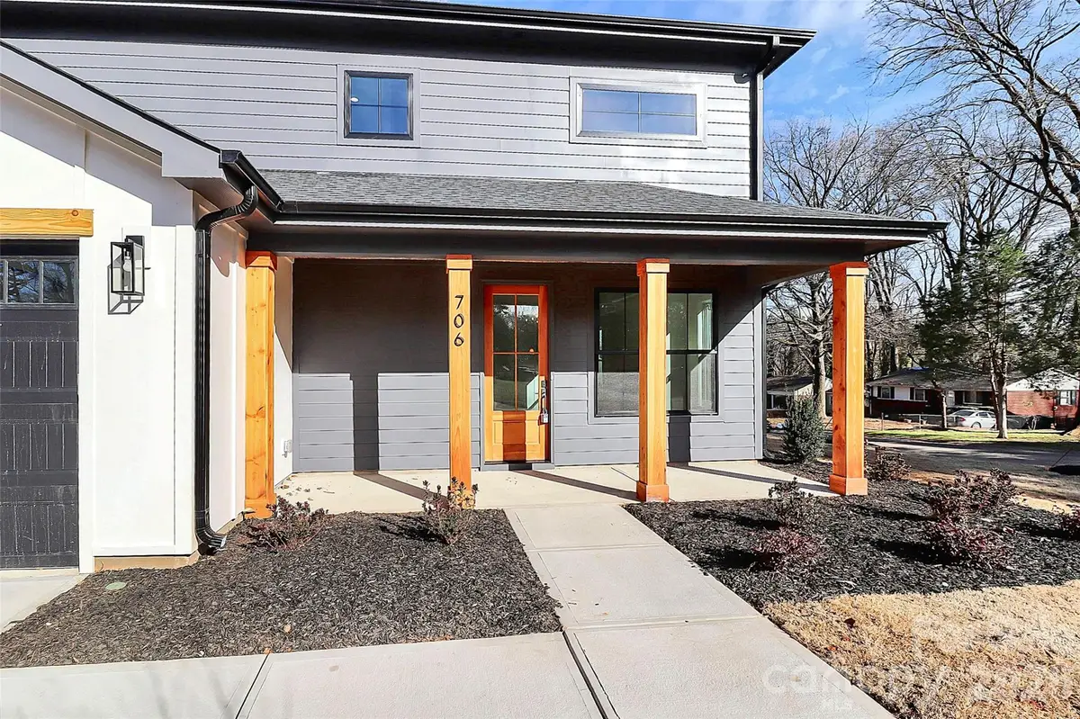 706 September Lane, Charlotte, NC 28208 - Image #1
