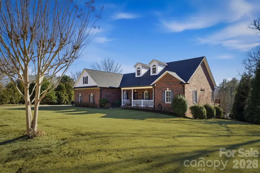 106 River Hills Way, Morganton, NC 28655 - Image #2