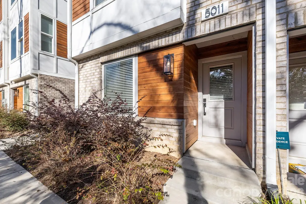 5011 York Park Lane, Charlotte, NC 28217 - Image #1