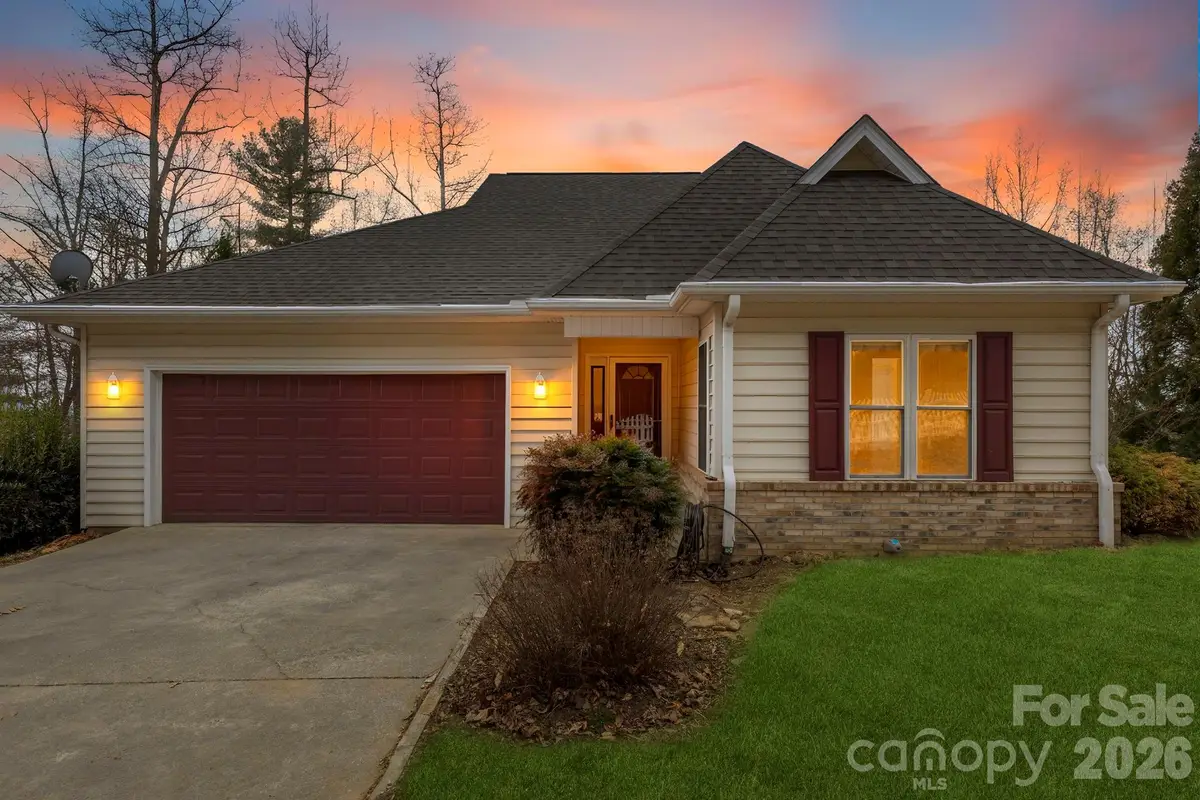 242 Carriage Summitt Way, Hendersonville, NC 28791 - #1