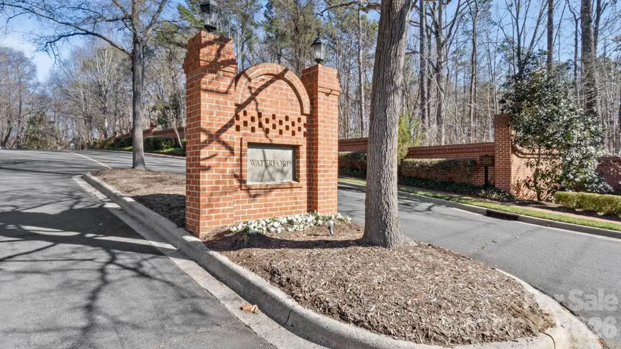 3523 Kylemore Court, Charlotte, NC 28210 - Image #2