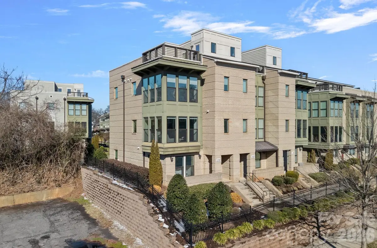 214 Wesley Heights Way, Charlotte, NC 28208 - #1