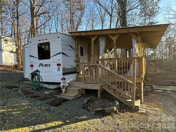 121 Sparrow Lane, New London, NC 28127