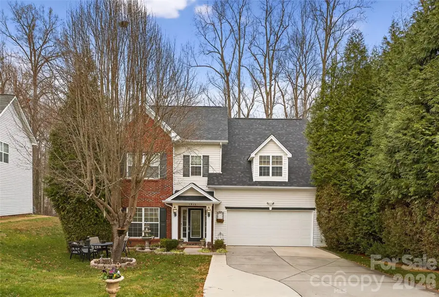 1913 Thorn Crest Drive, Waxhaw, NC 28173 - Image #2