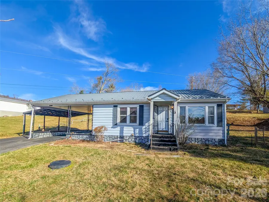 97 Tom Sparks Road, Spruce Pine, NC 28777 - Image #3