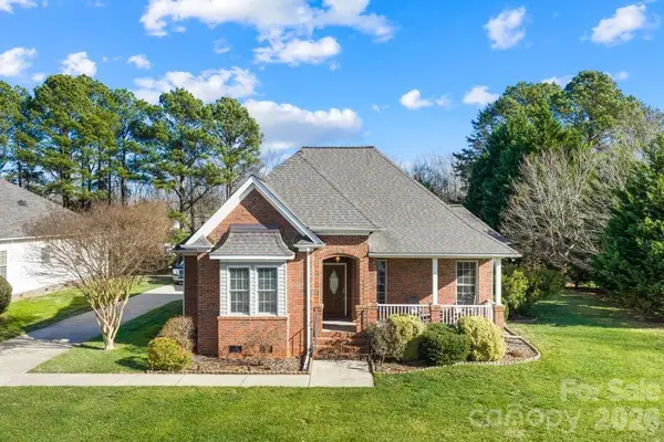 5244 Hickory Knoll Lane, Mount Holly, NC 28120