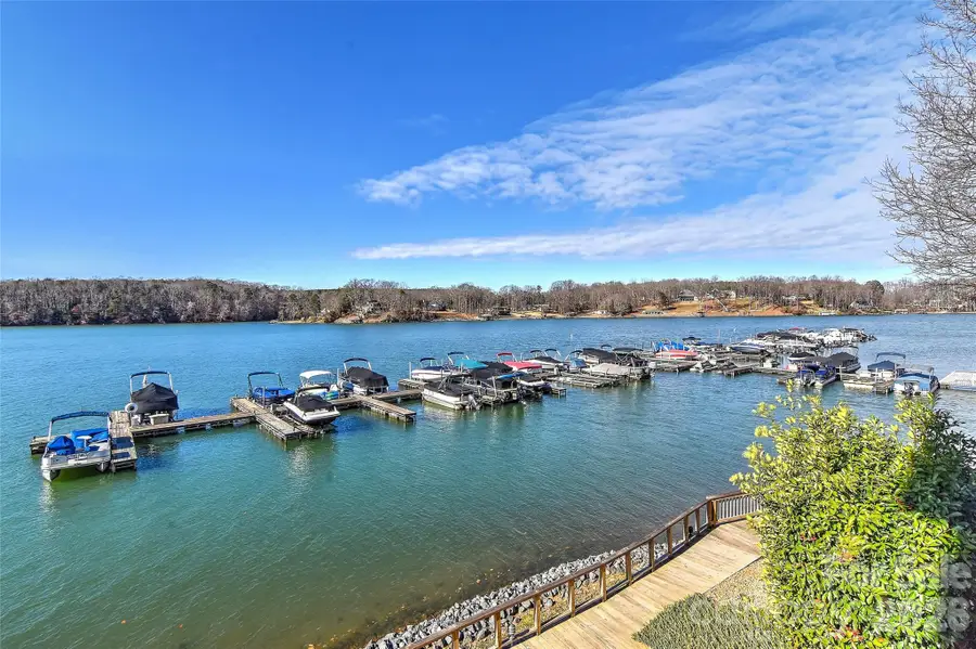 7332 Lakefront Drive #4, Charlotte, NC 28278 - Image #3