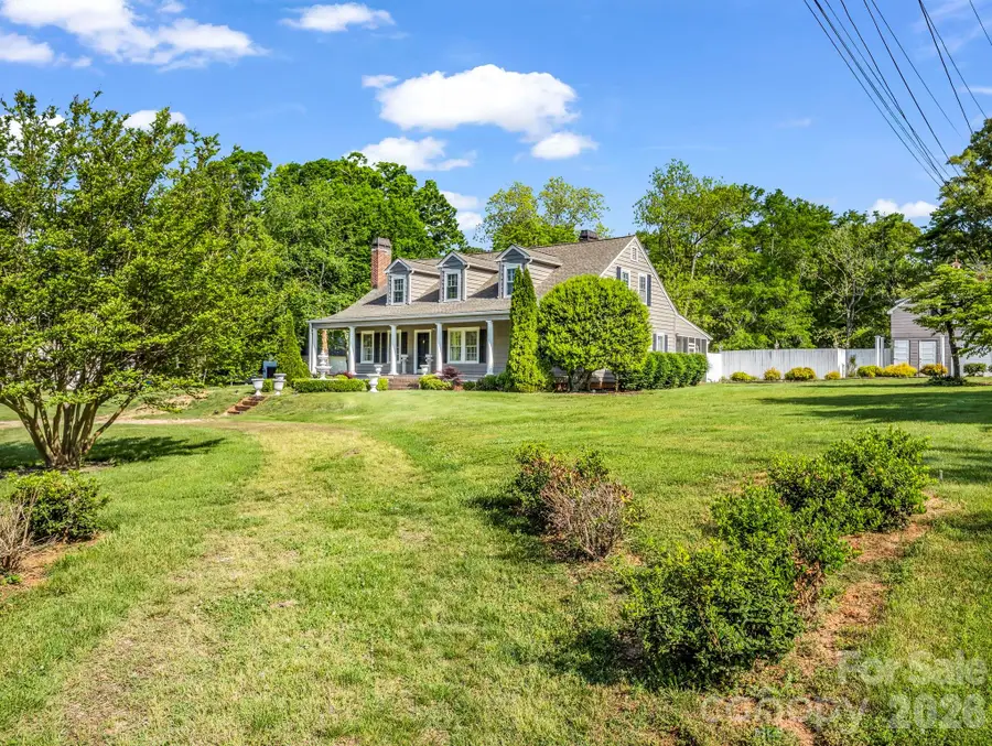 238 W Mountain Street, Rutherfordton, NC 28139 - Image #3