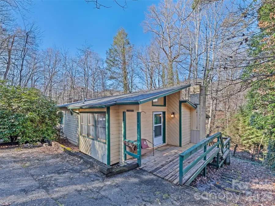 259 Hemlock Loop, Maggie Valley, NC 28751 - Image #3