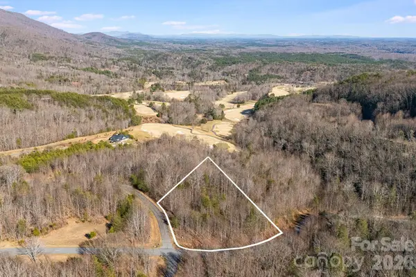 2049 W Deep Gap Farm Road, Mill Spring, NC 28756