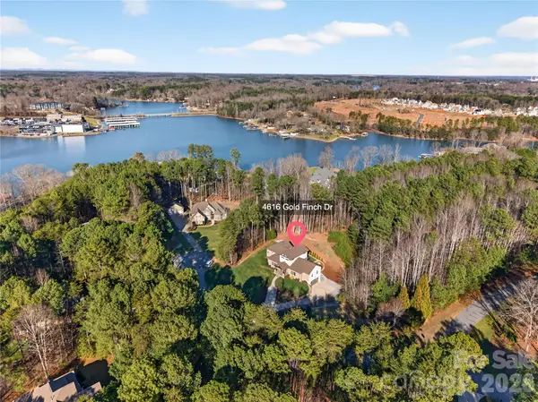 4616 Gold Finch Drive, Denver, NC 28037