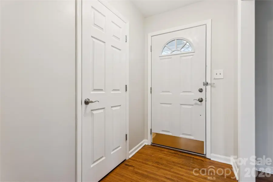 1001 Eaglewood Avenue, Charlotte, NC 28212 - Image #3
