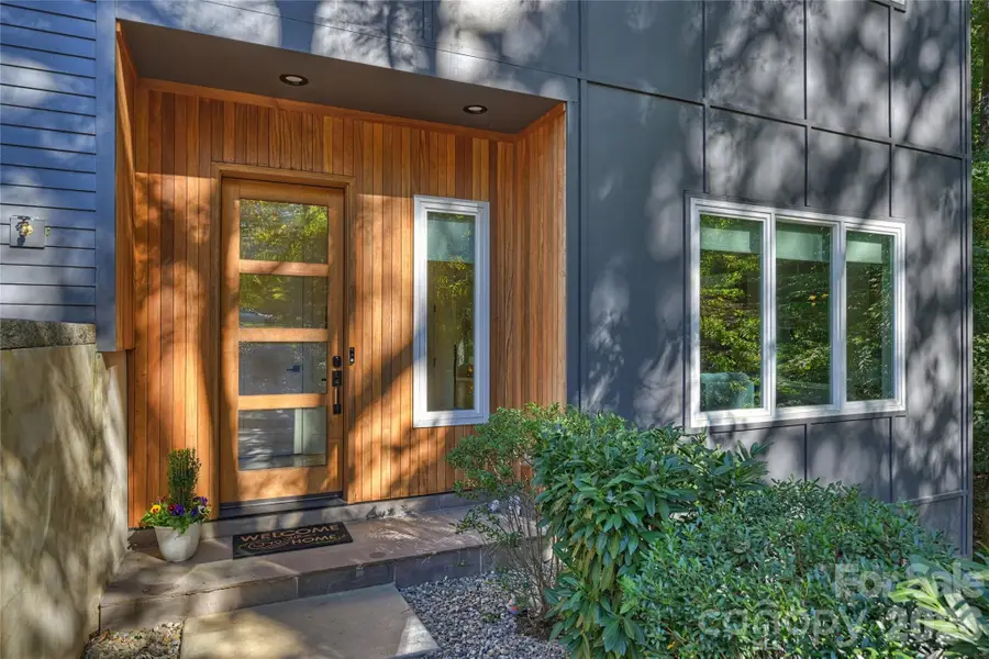 7223 Terrace Drive, Charlotte, NC 28211 - Image #2