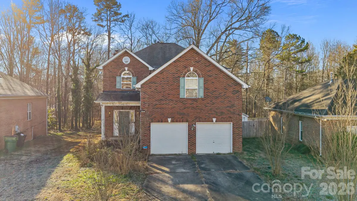 7132 Brighton Brook Drive, Charlotte, NC 28212 - Image #1