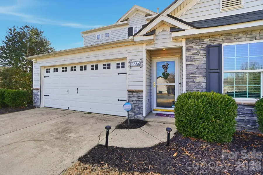 8854 Laurel Run Drive, Charlotte, NC 28269 - #2