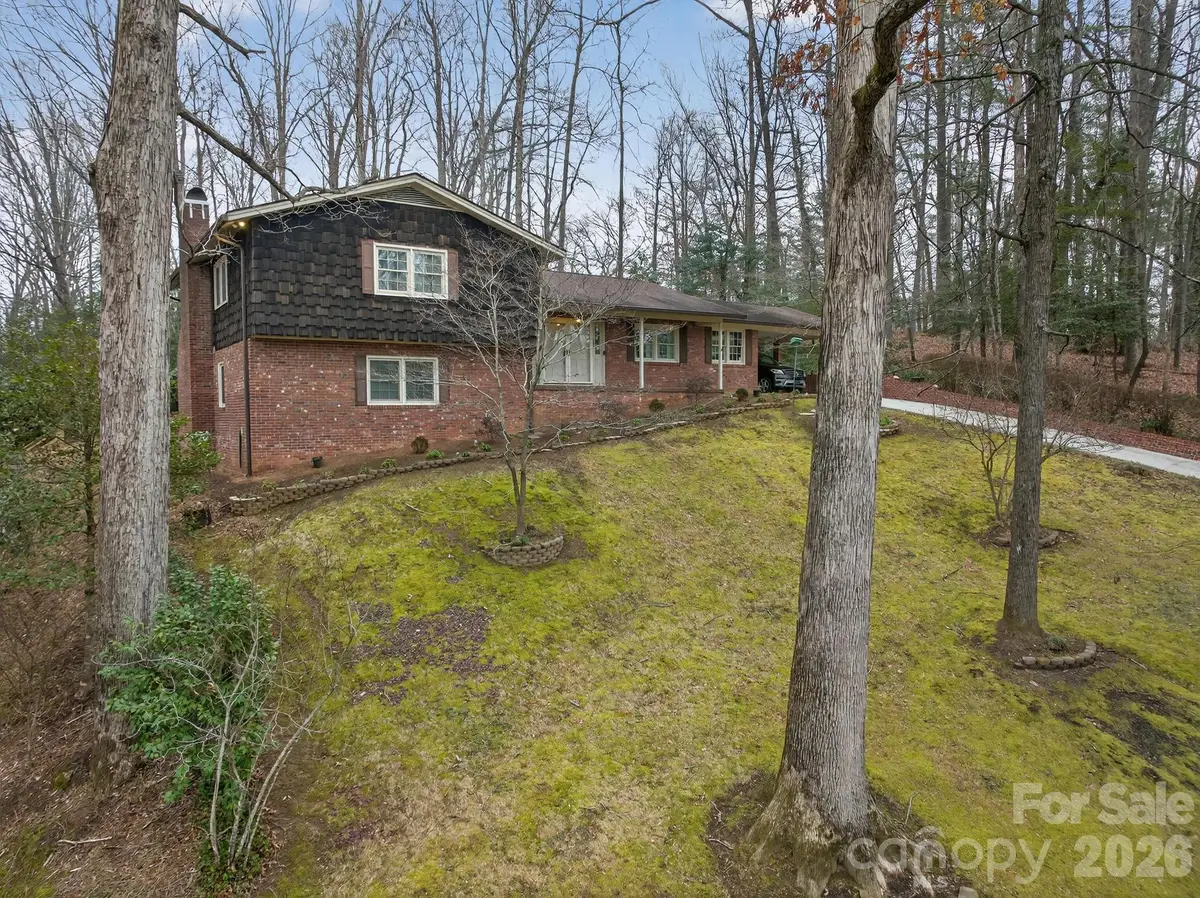 408 Spring Street Nw, Lenoir, NC 28645 - Image #1