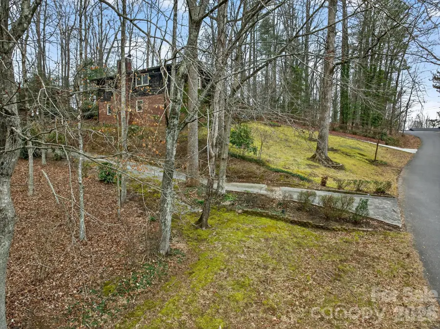 408 Spring Street Nw, Lenoir, NC 28645 - Image #3
