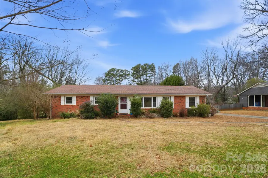 3029 Cresthill Drive, Charlotte, NC 28212 - Image #2