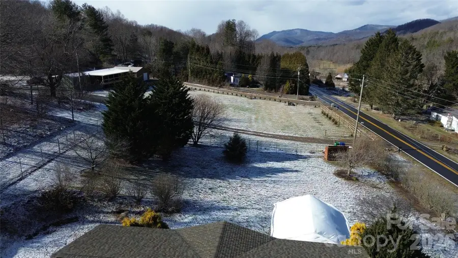 703 Garren Creek Road, Fairview, NC 28730 - Image #3