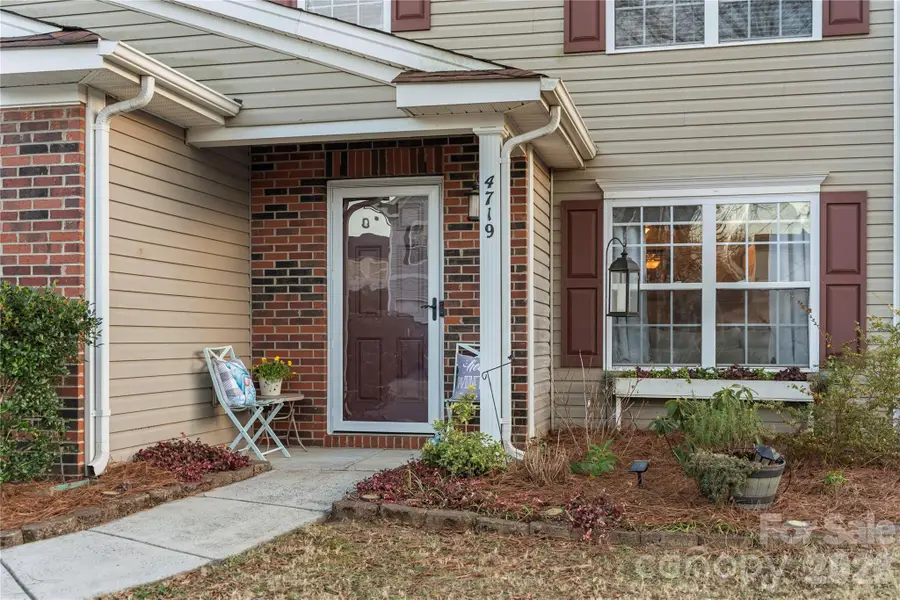4719 Mortonhall Road, Charlotte, NC 28215 - Image #2