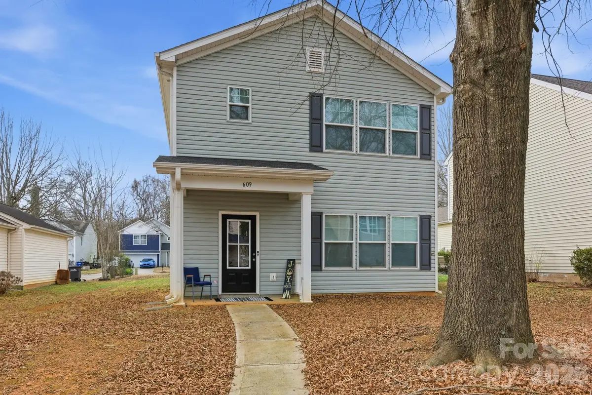 609 N Mulberry Street, Statesville, NC 28677 - Image #1