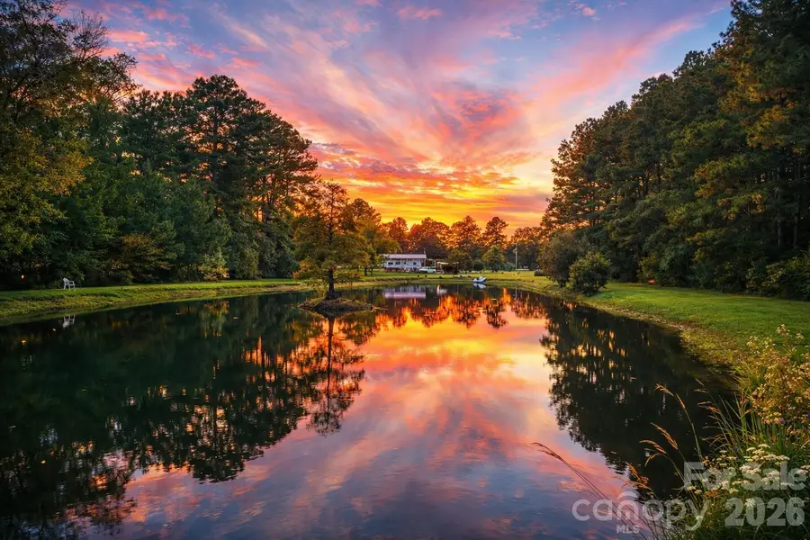 179 Trent Road, Oriental, NC 28571 - #2