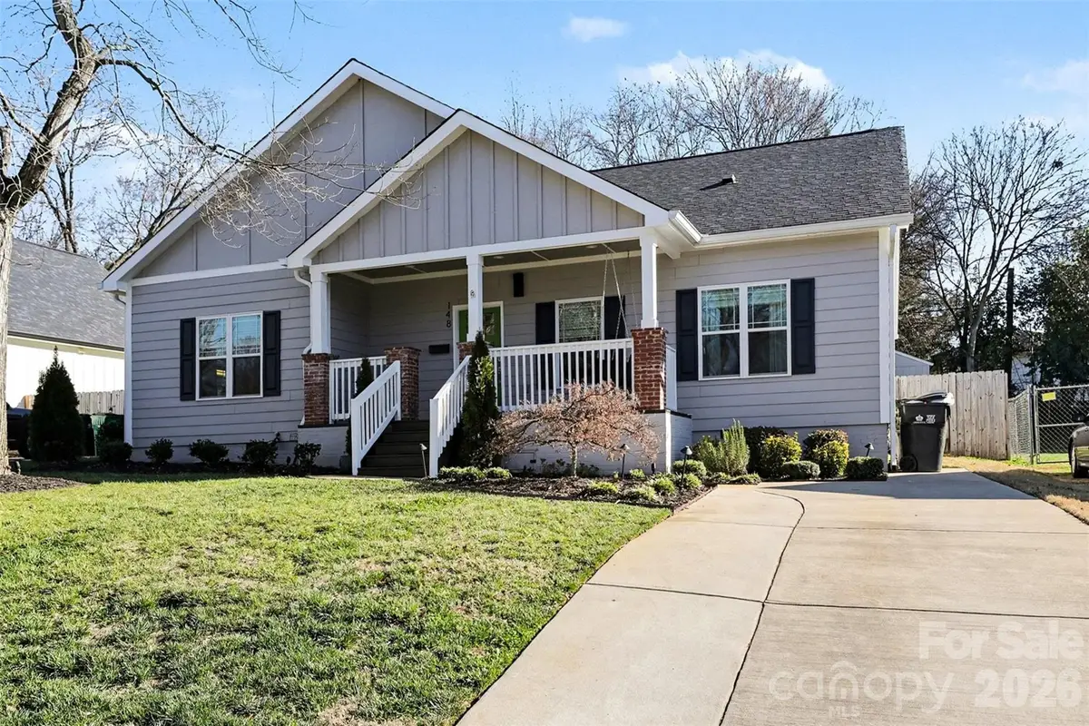 148 N Smallwood Place, Charlotte, NC 28216 - Image #1