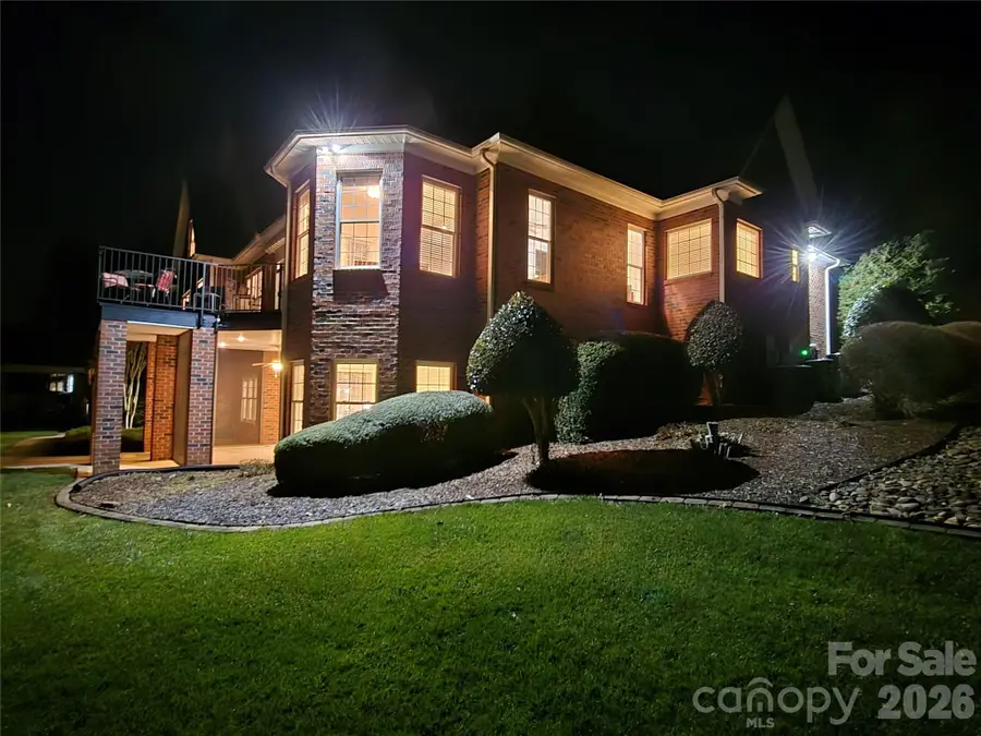 5231 Peninsula Drive, Granite Falls, NC 28630 - Image #2