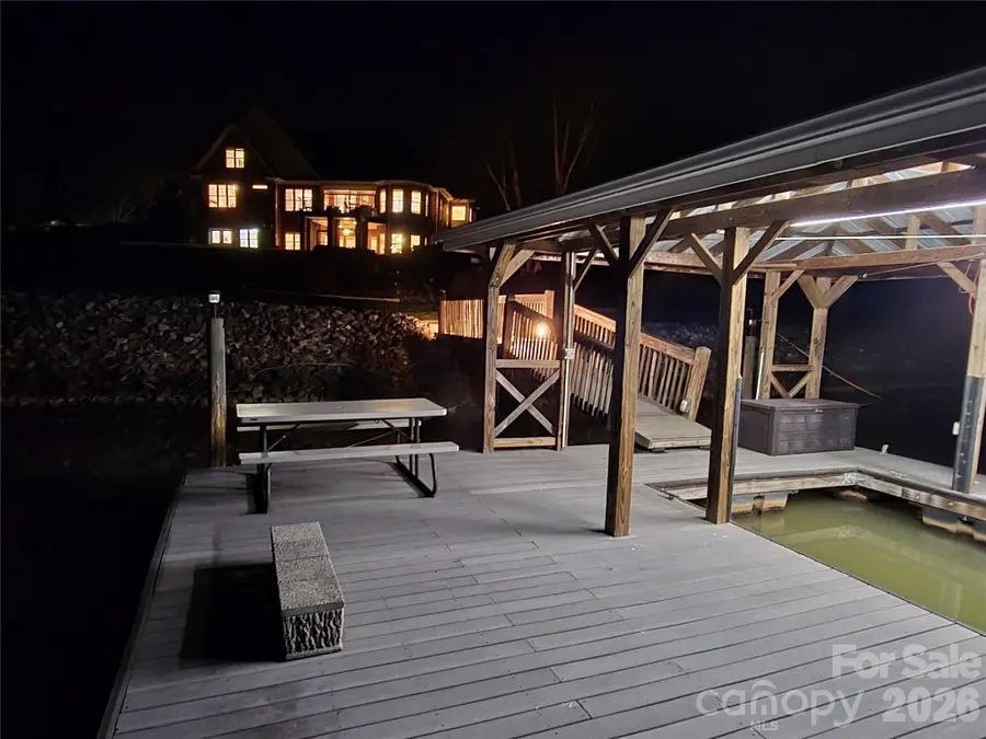 5231 Peninsula Drive, Granite Falls, NC 28630 - Image #3