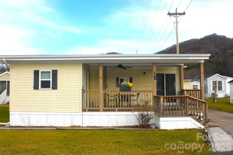 29 Polka Lane, Waynesville, NC 28785 - Image #2