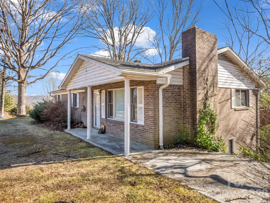 755 Mount Olivet Road, Zirconia, NC 28790 - Image #3