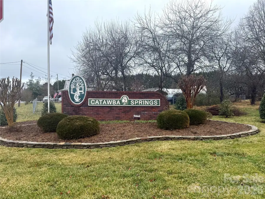 5126 Mark Drive Ne, Hickory, NC 28601 - #2